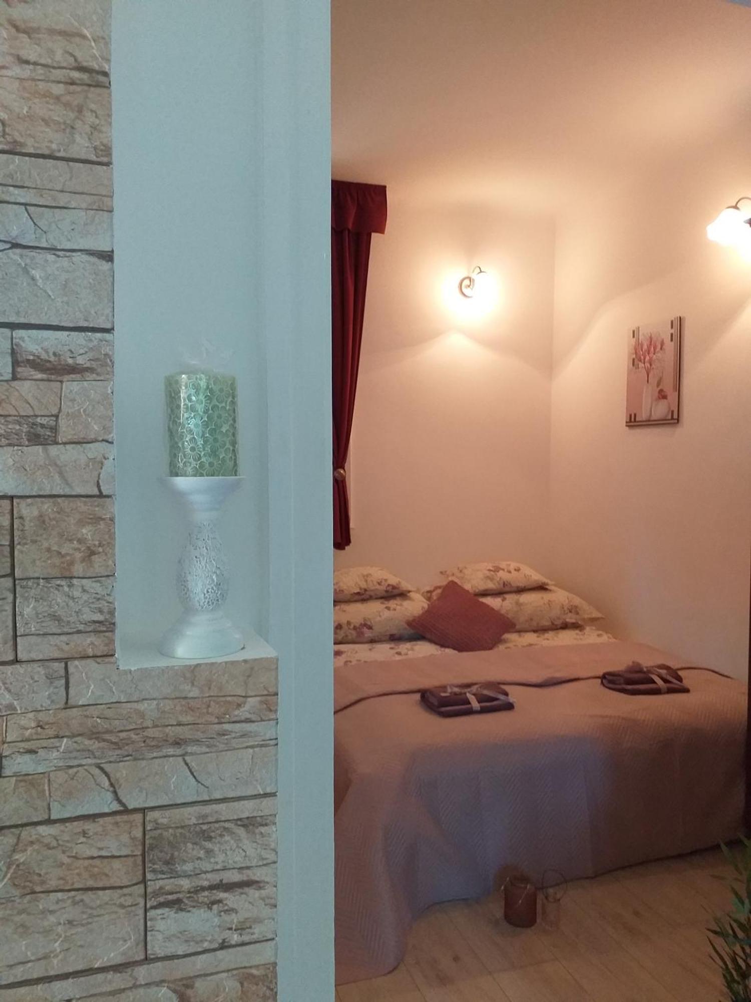 Edit Haz Hajduszoboszlo Bagian luar foto